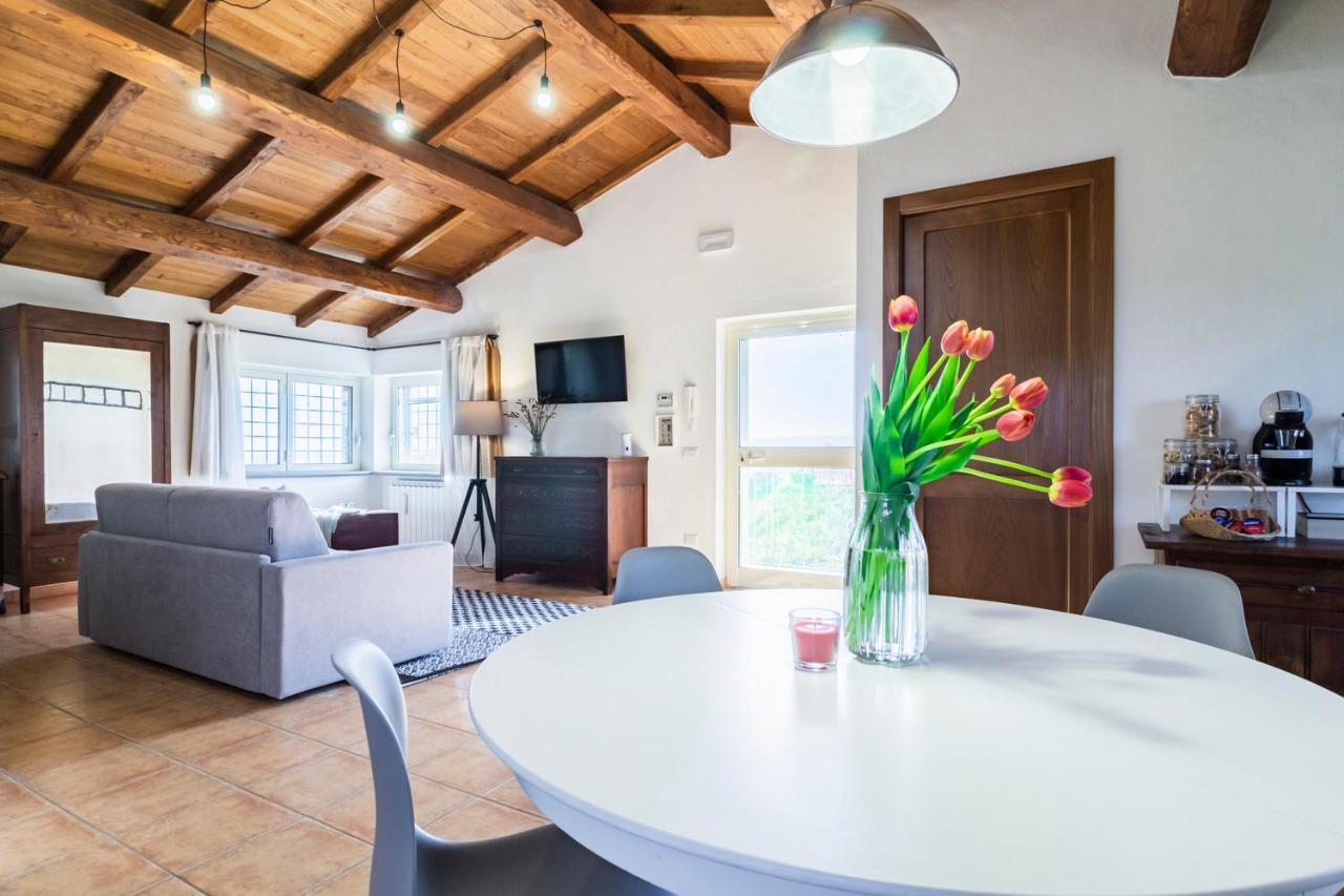 Casale Le Brecce B&B 奥特里科利 外观 照片