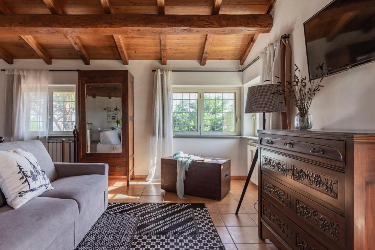 Casale Le Brecce B&B 奥特里科利 外观 照片