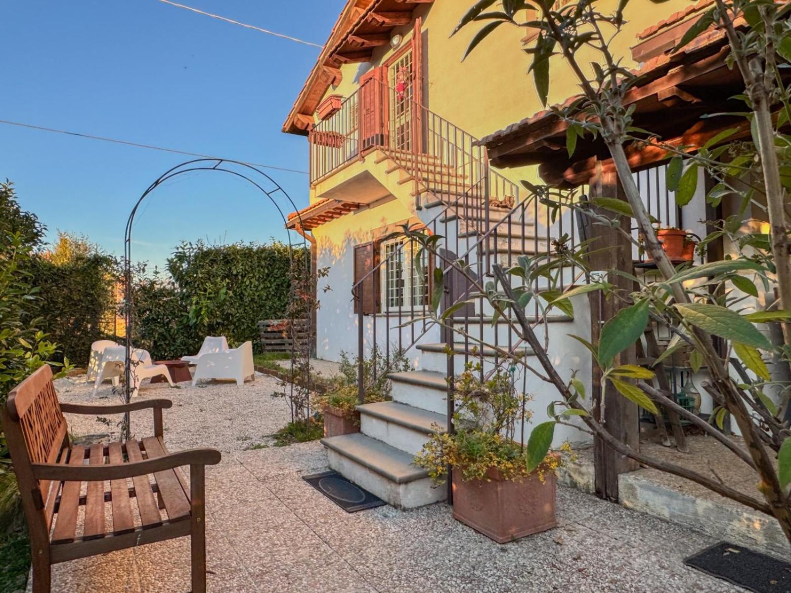 Casale Le Brecce B&B 奥特里科利 外观 照片